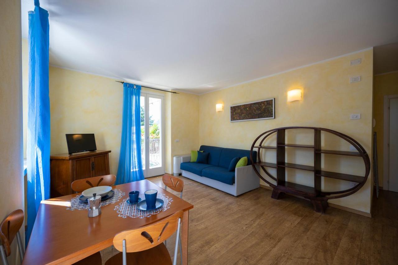 Villa Bellaria Riva del Garda Luaran gambar